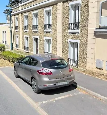 Au Coeur De *